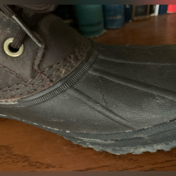 UGG duck boots - men’s 9.5, choc brown, great condition, lightly worn - Picture 9 of 9